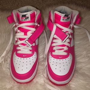 Nike Air Force 1 Pink and White